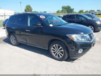  Salvage Nissan Pathfinder
