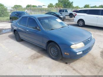  Salvage Nissan Altima
