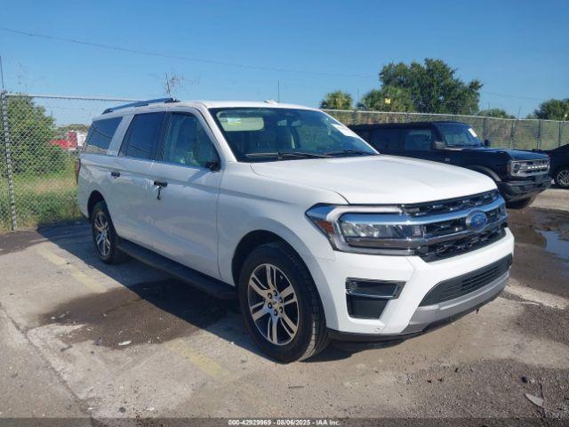  Salvage Ford Expedition