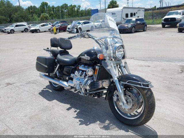  Salvage Honda Gl1500