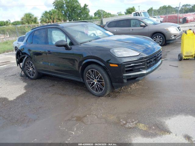  Salvage Porsche Cayenne