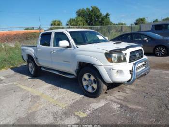  Salvage Toyota Tacoma