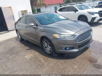  Salvage Ford Fusion