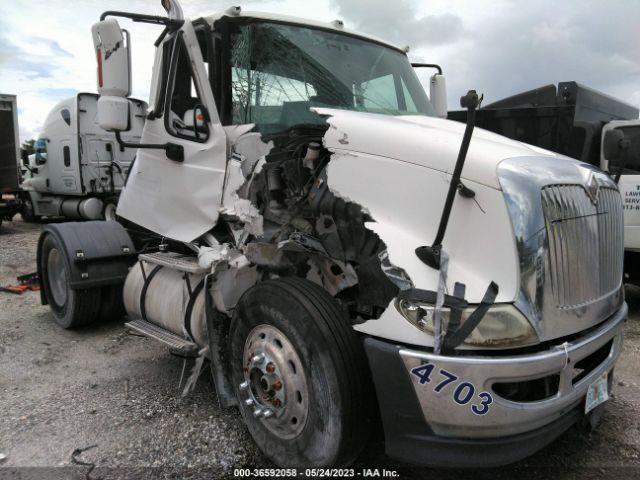  Salvage International 8000