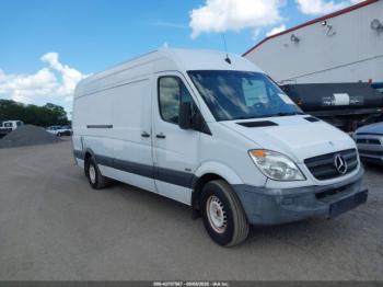  Salvage Mercedes-Benz Sprinter 2500