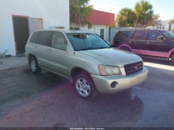  Salvage Toyota Highlander