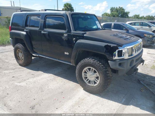  Salvage HUMMER H3 Suv