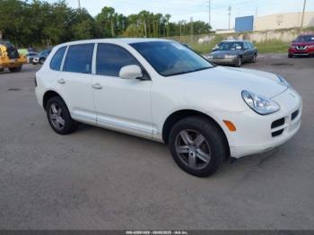  Salvage Porsche Cayenne