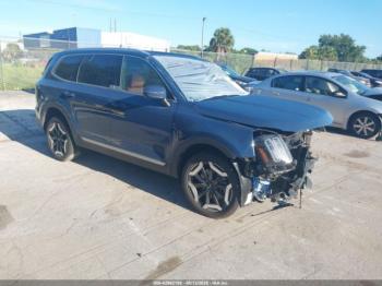  Salvage Kia Telluride