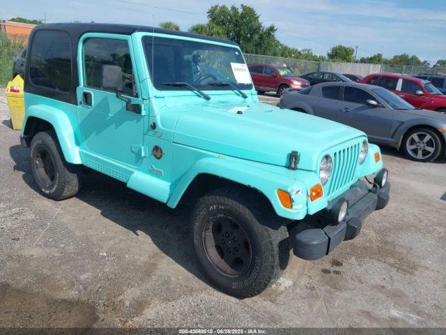  Salvage Jeep Wrangler
