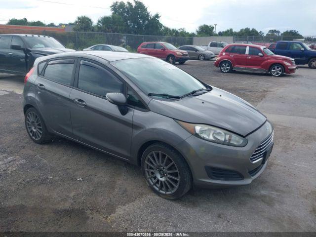  Salvage Ford Fiesta