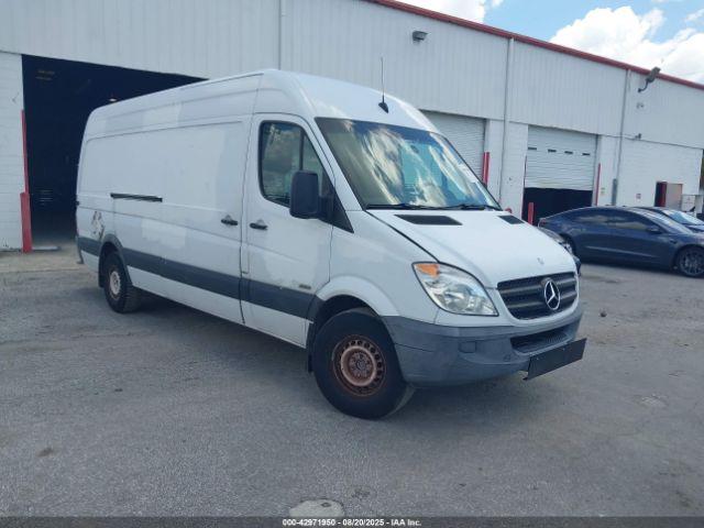  Salvage Mercedes-Benz Sprinter 2500