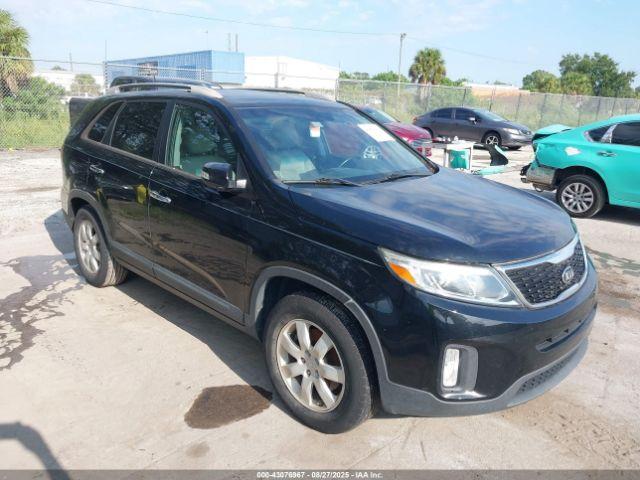  Salvage Kia Sorento