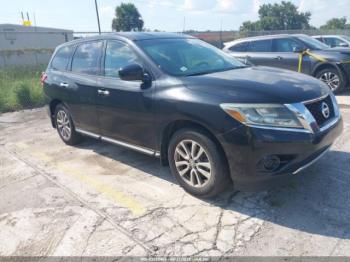  Salvage Nissan Pathfinder
