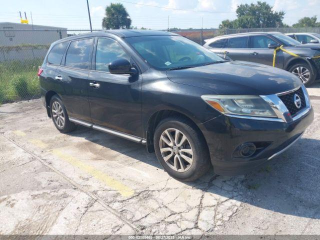  Salvage Nissan Pathfinder