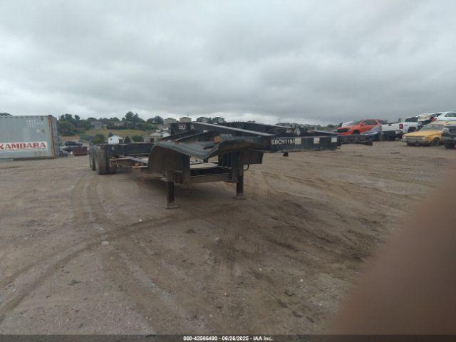  Salvage Pratt Industries Inc Trailer