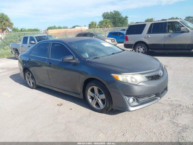  Salvage Toyota Camry