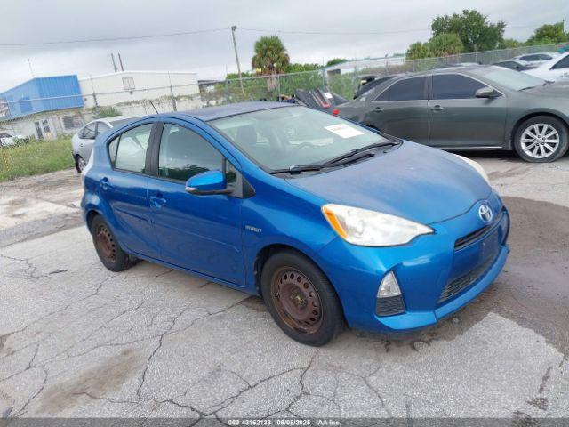  Salvage Toyota Prius c