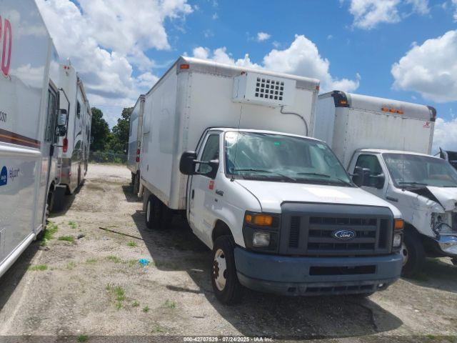  Salvage Ford Econoline