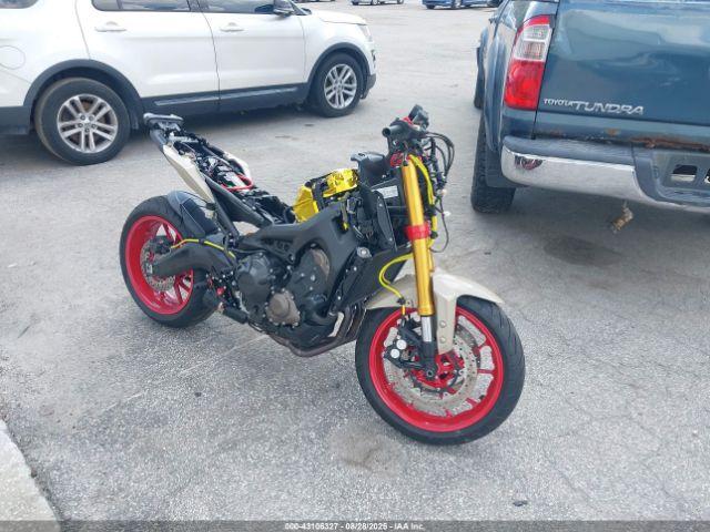  Salvage Yamaha Fz09