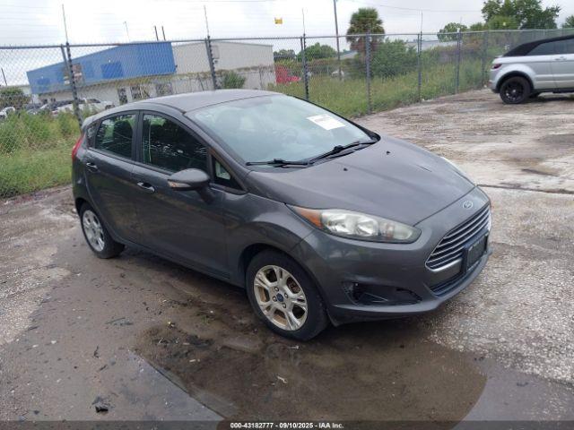 Salvage Ford Fiesta