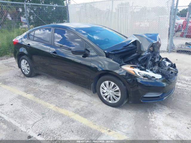  Salvage Kia Forte