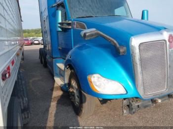  Salvage Kenworth Construction