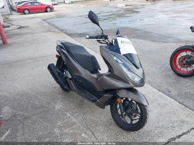  Salvage Honda Ww160