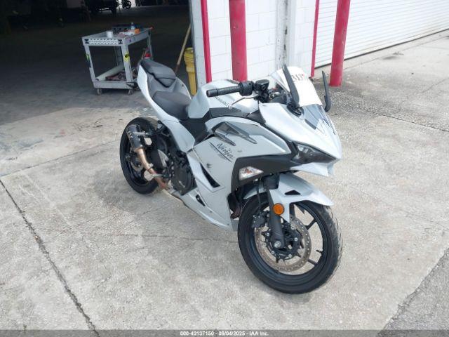  Salvage Kawasaki Ex500