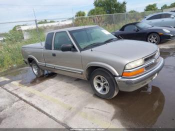  Salvage Chevrolet S-10