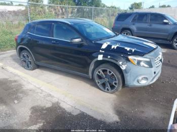  Salvage Mercedes-Benz GLA