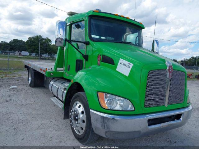  Salvage Kenworth Construction