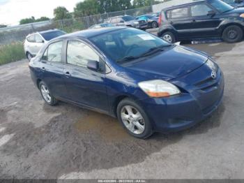  Salvage Toyota Yaris