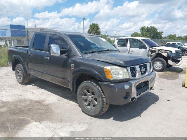  Salvage Nissan Titan