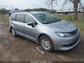  Salvage Chrysler Voyager