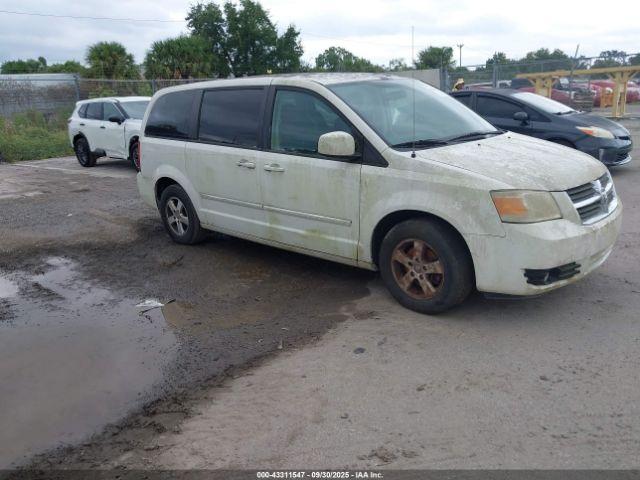  Salvage Dodge Grand Caravan