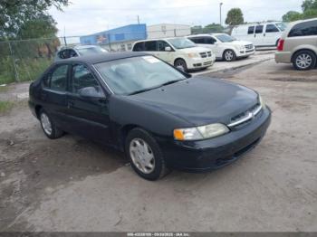  Salvage Nissan Altima