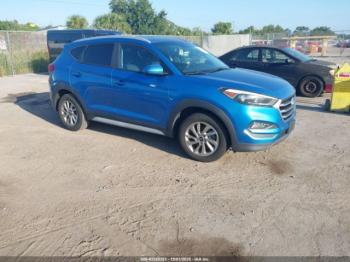  Salvage Hyundai TUCSON