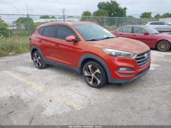  Salvage Hyundai TUCSON