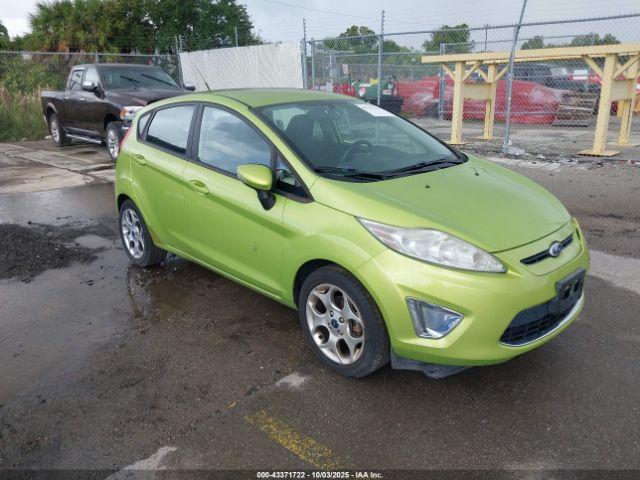  Salvage Ford Fiesta