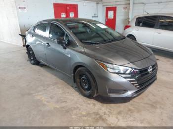  Salvage Nissan Versa