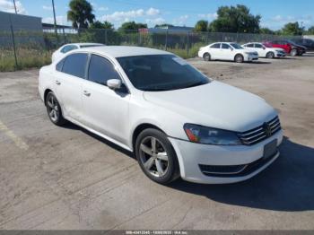  Salvage Volkswagen Passat