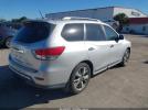 Nissan Pathfinder Platinum Image 9