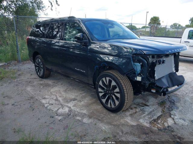  Salvage Ford Expedition