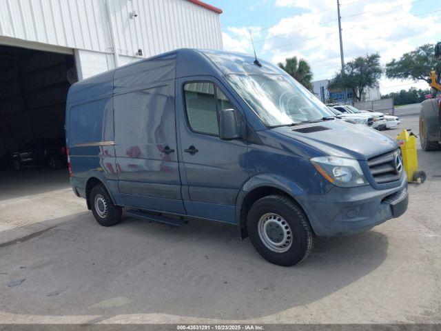  Salvage Mercedes-Benz Sprinter 2500