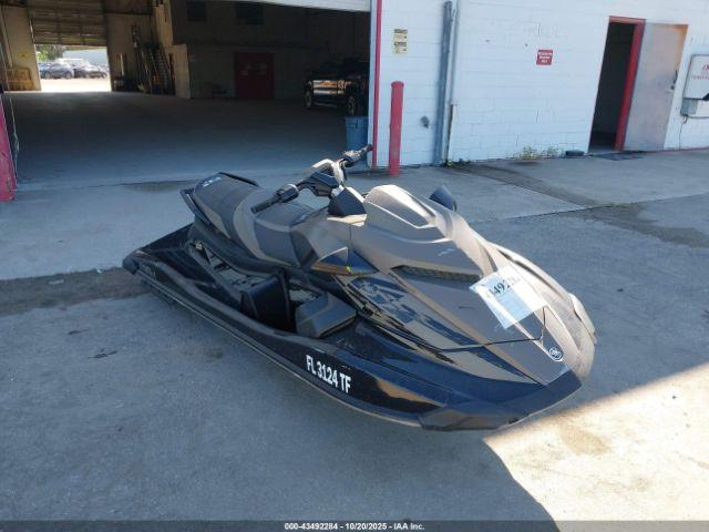  Salvage Yamaha Gp1800