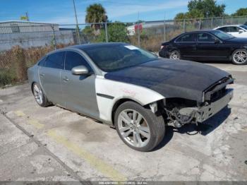  Salvage Jaguar XJ