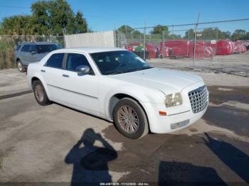  Salvage Chrysler 300