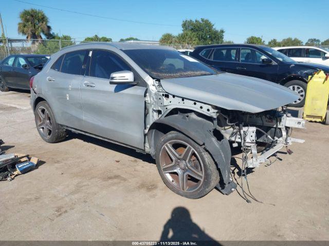  Salvage Mercedes-Benz GLA