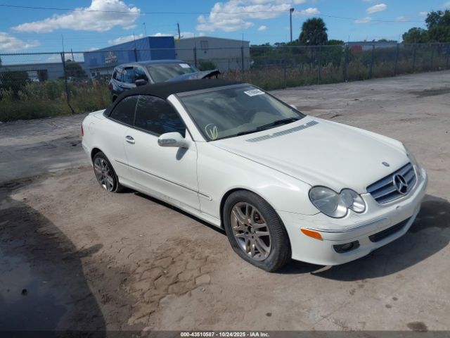Mercedes-Benz Clk-class Image 1